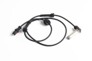 Prednji senzor ABS ( od sasije 1A00001 do 1A999999)